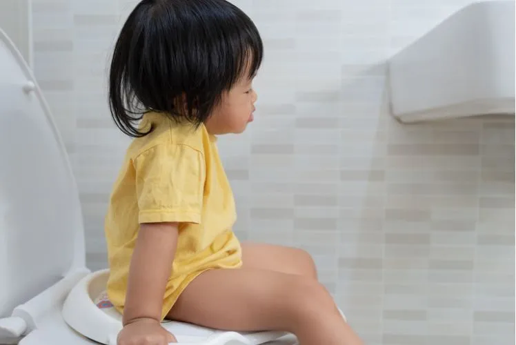 お尻もじもじなのに「トイレ行かない！」なぜ我慢する？